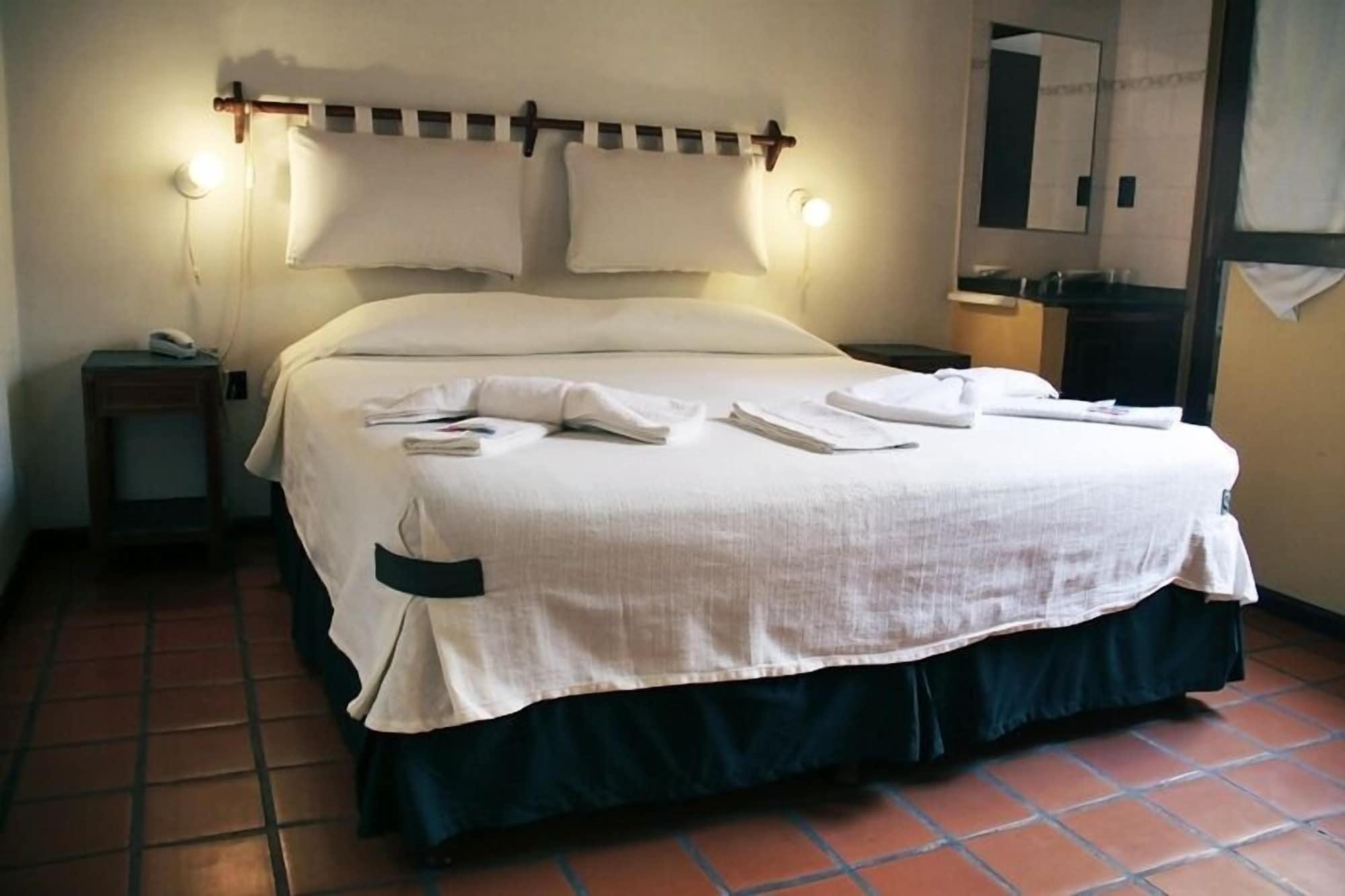 Donna Alda Hotel Salta Esterno foto